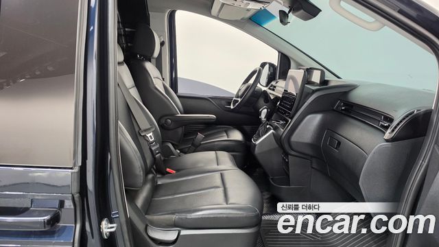 Hyundai Staria Cargo 3-Seater Modern 2024 — фото 11