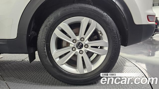 Kia Sportage (IV) Diesel 1.7 2WD Trendy 2016 — фото 21