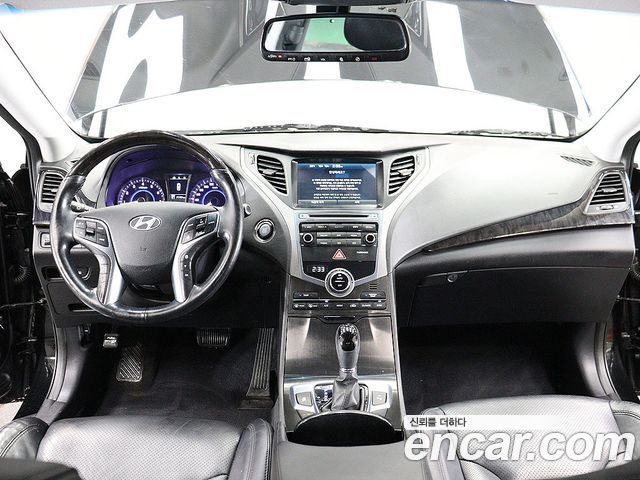 Hyundai Grandeur (HG) HG240 Modern 2015 — фото 18