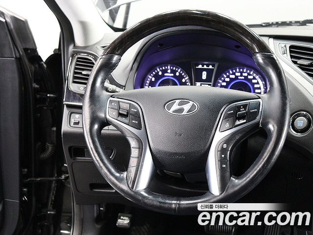 Hyundai Grandeur (HG) HG240 Modern 2015 — фото 19