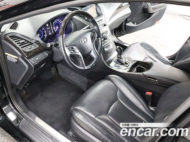 Hyundai Grandeur (HG) HG240 Modern 2015 — фото 21