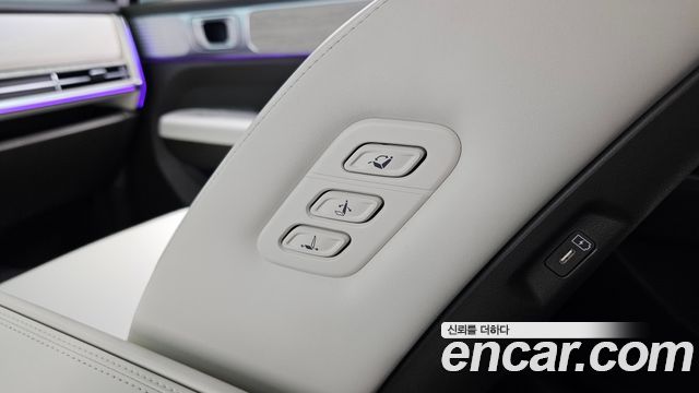 Hyundai Santa Fe (MX5) Gasoline 2.5T 4WD Calligraphy 2025 — фото 37