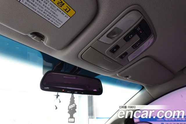 Kia Carnival 9-seater Luxury 2018 — фото 8