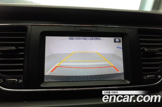 Kia Carnival 9-seater Luxury 2018 — фото 10