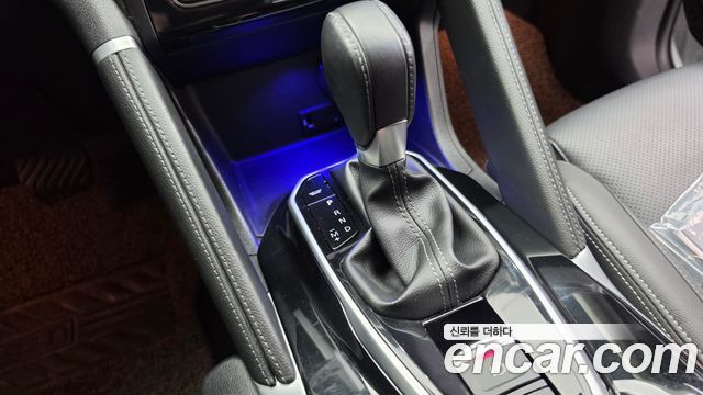 Renault Korea QM6 2.0 LPe RE Signature 2WD 2023 — фото 9