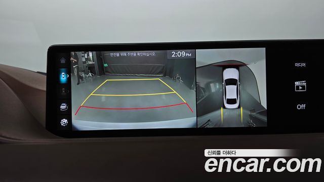 Genesis G80 (RG3) Gasoline 2.5 Turbo AWD 2022 — фото 14