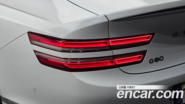Genesis G80 (RG3) Gasoline 2.5 Turbo AWD 2022 — фото 23