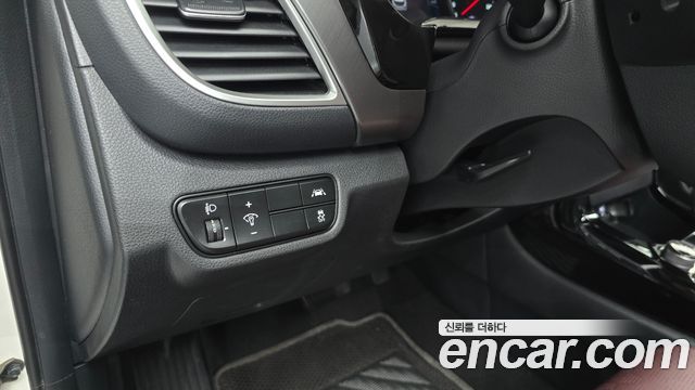 Kia Seltos Gasoline 1.6 Turbo 2WD Noblesse 2020 — фото 19