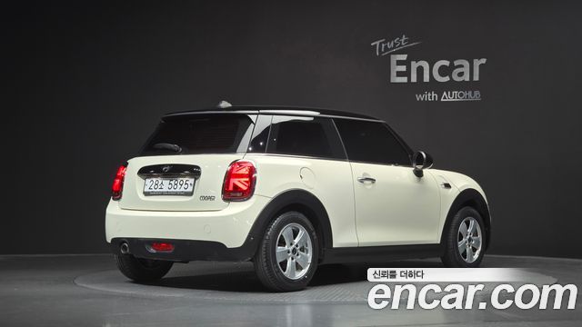 MINI Cooper Standard Third Generation 2019 — фото 2