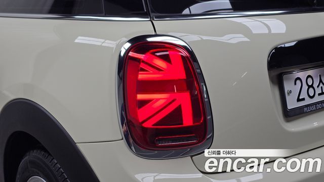 MINI Cooper Standard Third Generation 2019 — фото 23