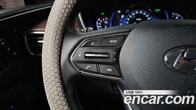 Hyundai Santa Fe (TM) Gasoline 2.0T 2WD Inspiration 2019 — фото 16