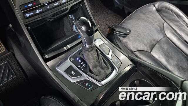 Hyundai Grandeur (HG) HG220 Diesel Modern 2015 — фото 9