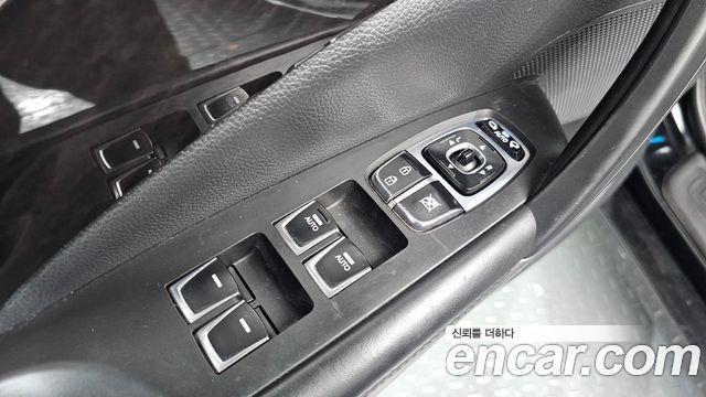 Hyundai Grandeur (HG) HG220 Diesel Modern 2015 — фото 15