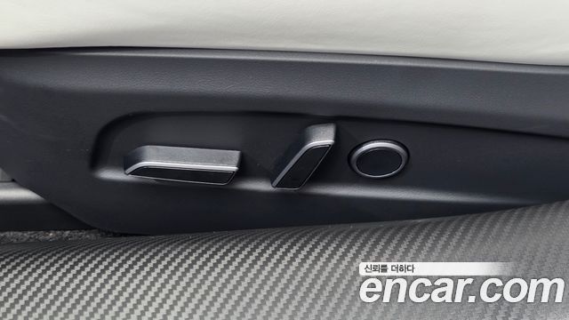 Tesla Model 3 RWD 2025 — фото 17