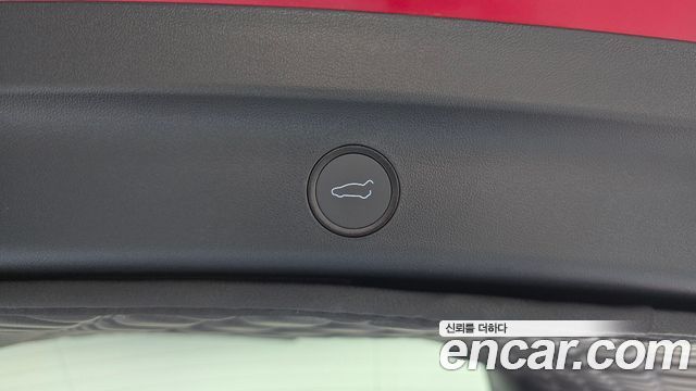 Tesla Model Y RWD 2024 — фото 15