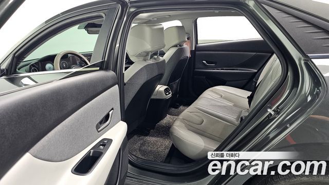 Hyundai Avante (CN7) 1.6 Inspiration 2021 — фото 11