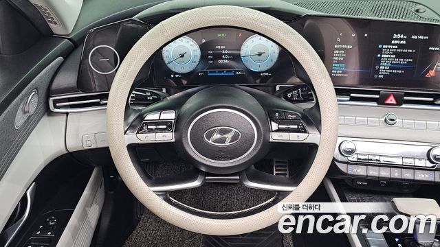 Hyundai Avante (CN7) 1.6 Inspiration 2021 — фото 15