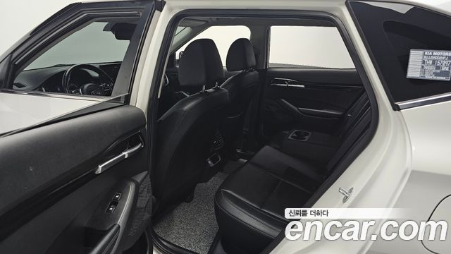 Kia Seltos Gasoline 1.6 Turbo 2WD Signature 2021 — фото 12
