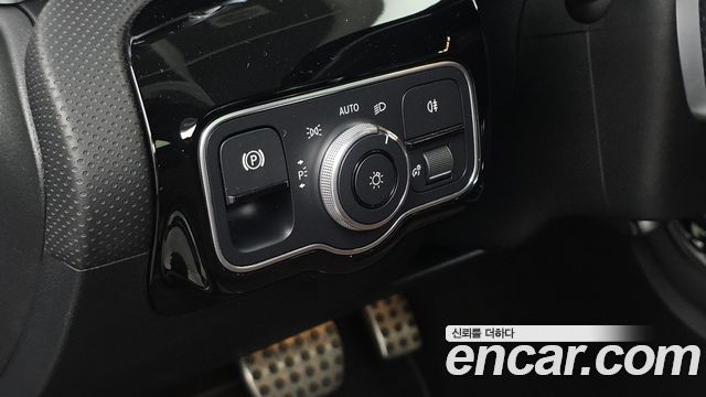 Mercedes-Benz CLA-Class (C118) CLA250 4MATIC 2022 — фото 29