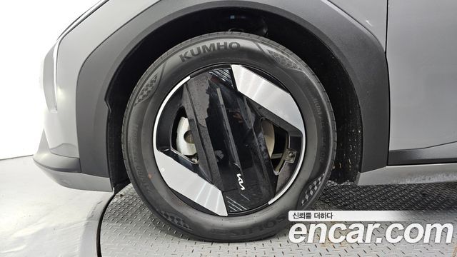 Kia EV4 Standard 2WD Air 2026 — фото 5