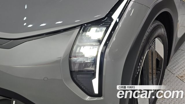 Kia EV4 Standard 2WD Air 2026 — фото 22