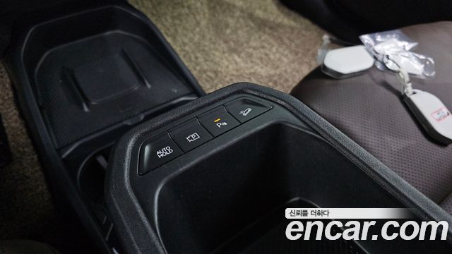 Kia EV4 Standard 2WD Air 2026 — фото 33