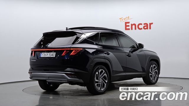 Hyundai Tucson (NX4) Gasoline 1.6 Turbo 2WD Inspiration 2024 — фото 2