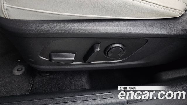 Hyundai Tucson (NX4) Gasoline 1.6 Turbo 2WD Inspiration 2024 — фото 38