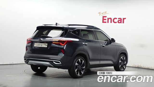 Kia Seltos Diesel 1.6 2WD Gravity 2021 — фото 2