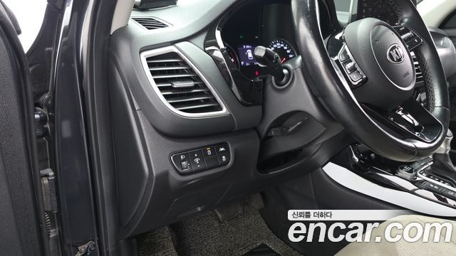 Kia Seltos Diesel 1.6 2WD Gravity 2021 — фото 13