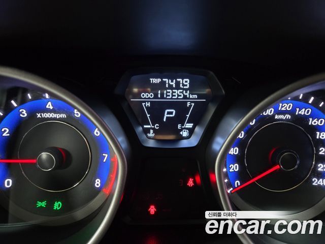Hyundai Avante (MD) M16 GDI Luxury 2012 — фото 10