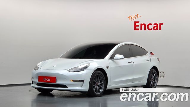 Tesla Model 3 Long Range AWD