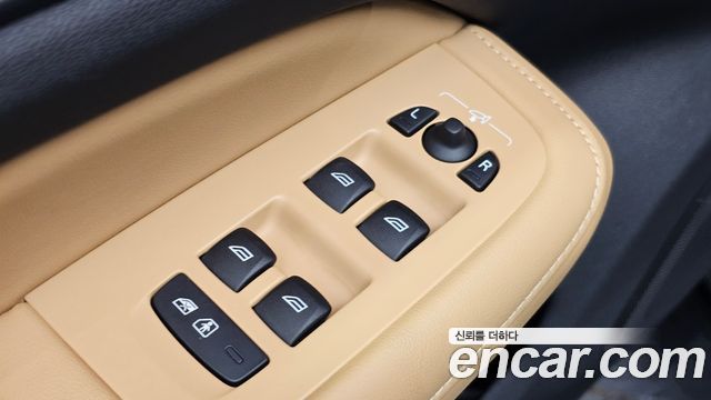Volvo S60 (III) B5 Ultimate Bright 2024 — фото 13