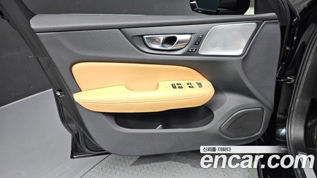 Volvo S60 (III) B5 Ultimate Bright 2024 — фото 24
