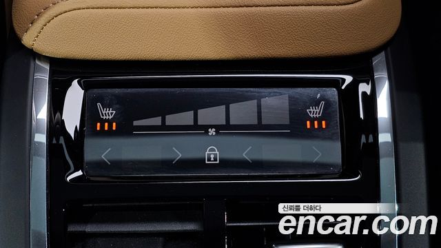 Volvo S60 (III) B5 Ultimate Bright 2024 — фото 34