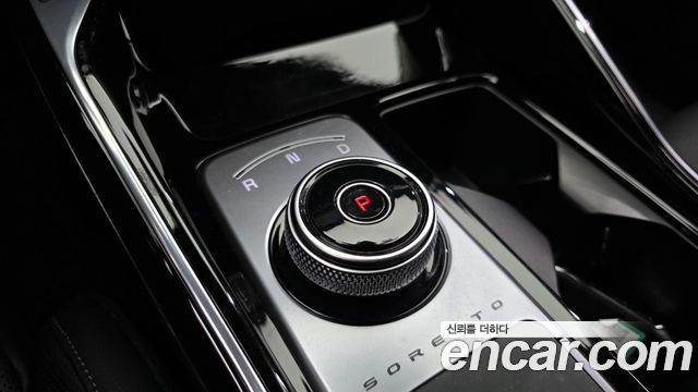 Kia Sorento (IV) Gasoline 2.5T 2WD Signature 2023 — фото 9