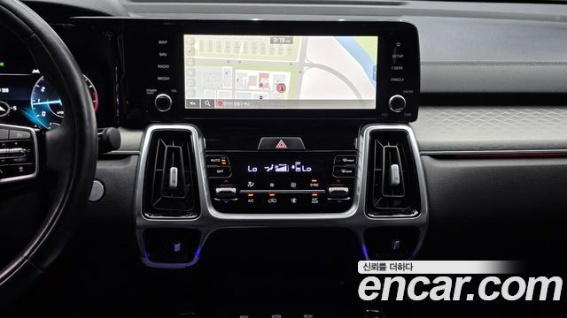 Kia Sorento (IV) Gasoline 2.5T 2WD Signature 2023 — фото 13