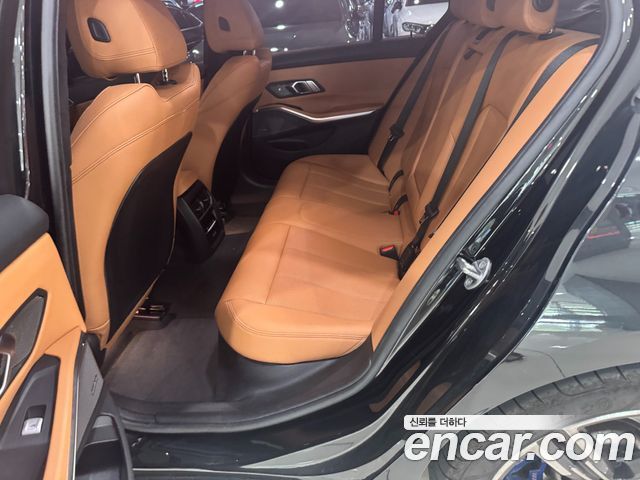 BMW 3 Series (G20) 320d M Sport 2024 — фото 15