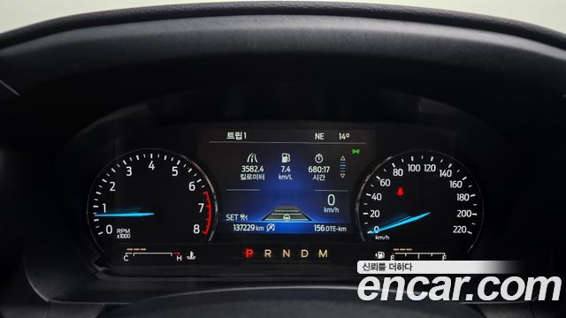 Ford Explorer (VI) 2.3 LimIted 4WD 2020 — фото 8
