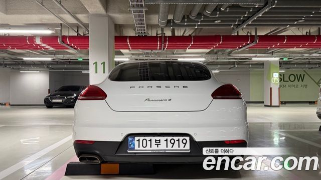 Porsche Panamera 3.0 Diesel 970 2015 — фото 2