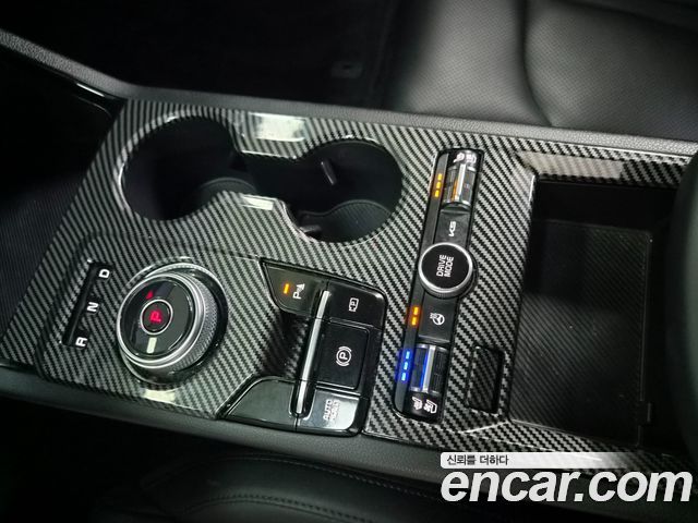 Kia K5 Hybrid (III) Prestige 2024 — фото 17
