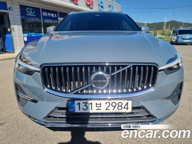 Volvo XC60 (II) B6 Inscirtion 2022 — фото 2