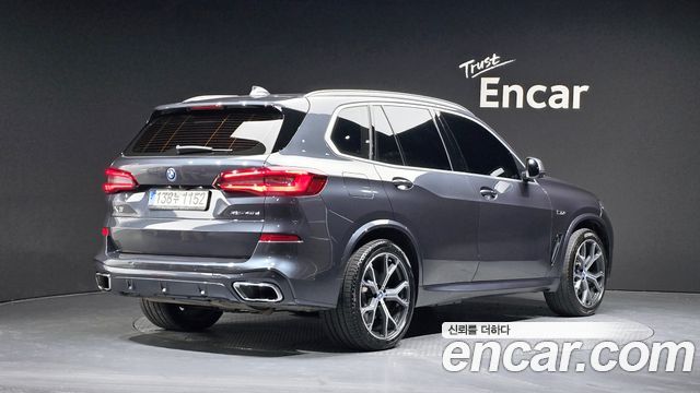 BMW X5 (G05) xDrive 45e M Sport 2022 — фото 2