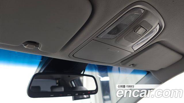 Kia Sportage The Bold Diesel 2.0 4WD Prestige 2020 — фото 18