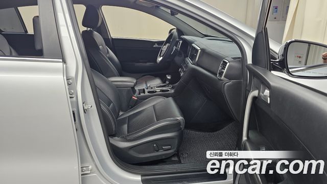Kia Sportage The Bold Diesel 2.0 4WD Prestige 2020 — фото 26