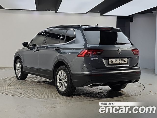 Volkswagen Tiguan Allspace 2.0 TSI Prestige 2019 — фото 3