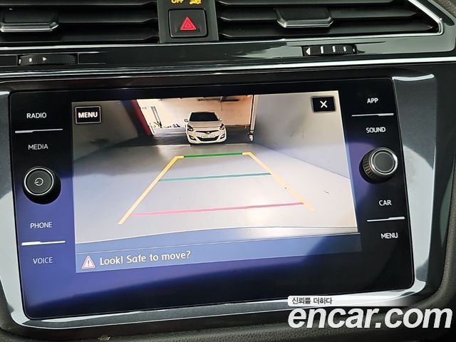 Volkswagen Tiguan Allspace 2.0 TSI Prestige 2019 — фото 19