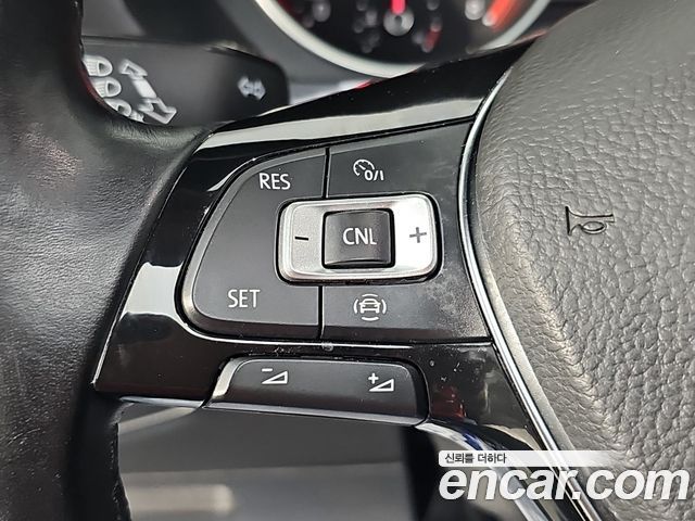 Volkswagen Tiguan Allspace 2.0 TSI Prestige 2019 — фото 20