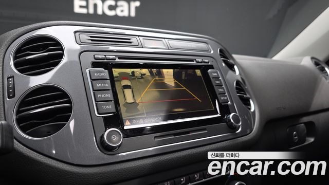 Volkswagen Tiguan 2.0 TDI  Premium 5N 2014 — фото 15
