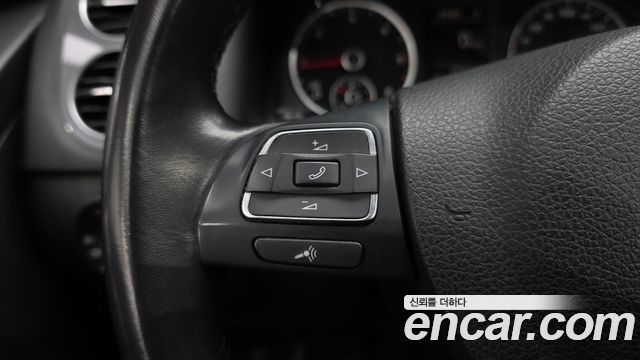 Volkswagen Tiguan 2.0 TDI  Premium 5N 2014 — фото 17